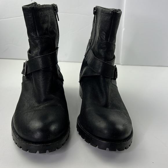 Lord & Taylor Black Leather Ankle Booties - Picture 2 of 9